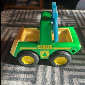 Vintage Tonka Little People Green Ranger Jeep 5"